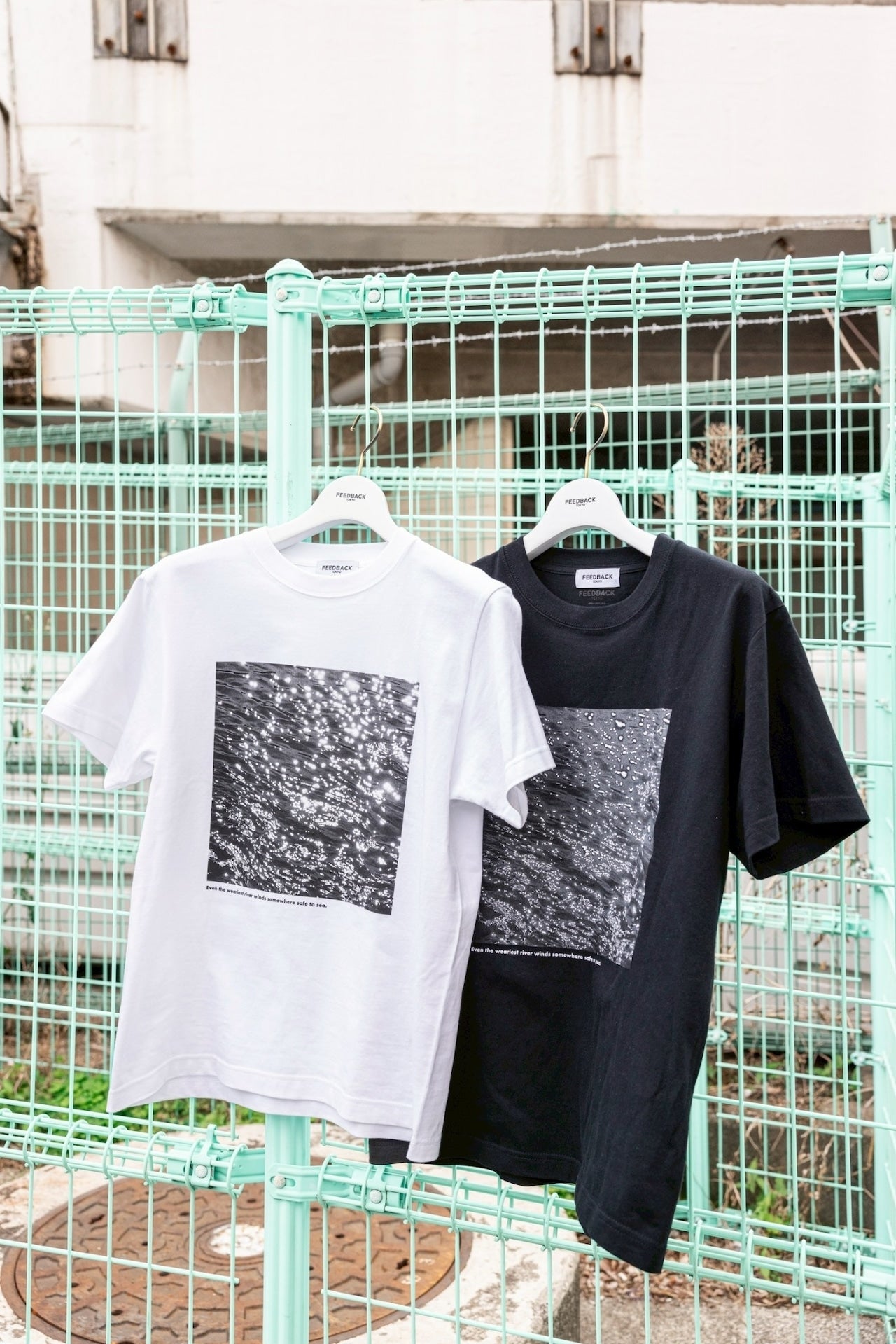 FEEDBACK River Photo Print T-shirt BLACK