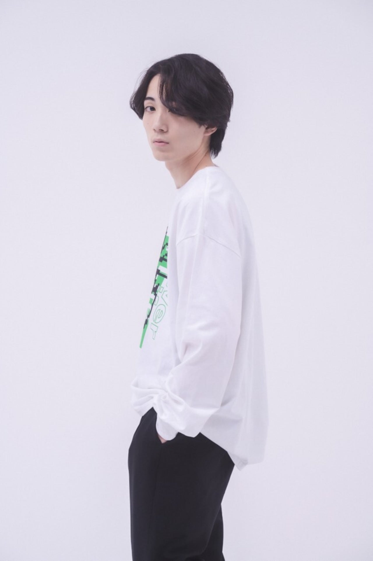 FEEDBACK Flower Long sleeve T-shirt