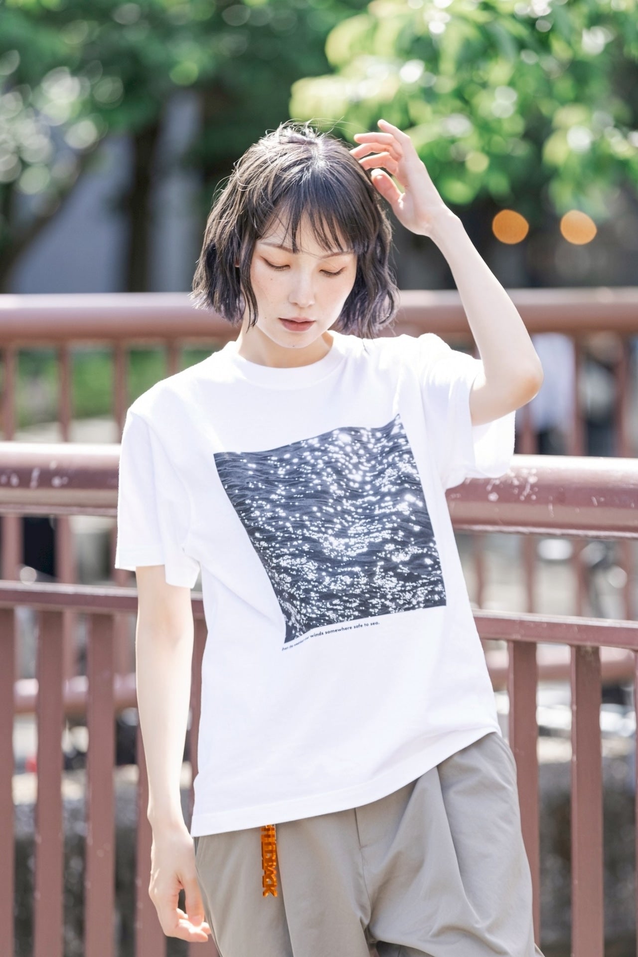 FEEDBACK River Photo Print T-shirt WHITE