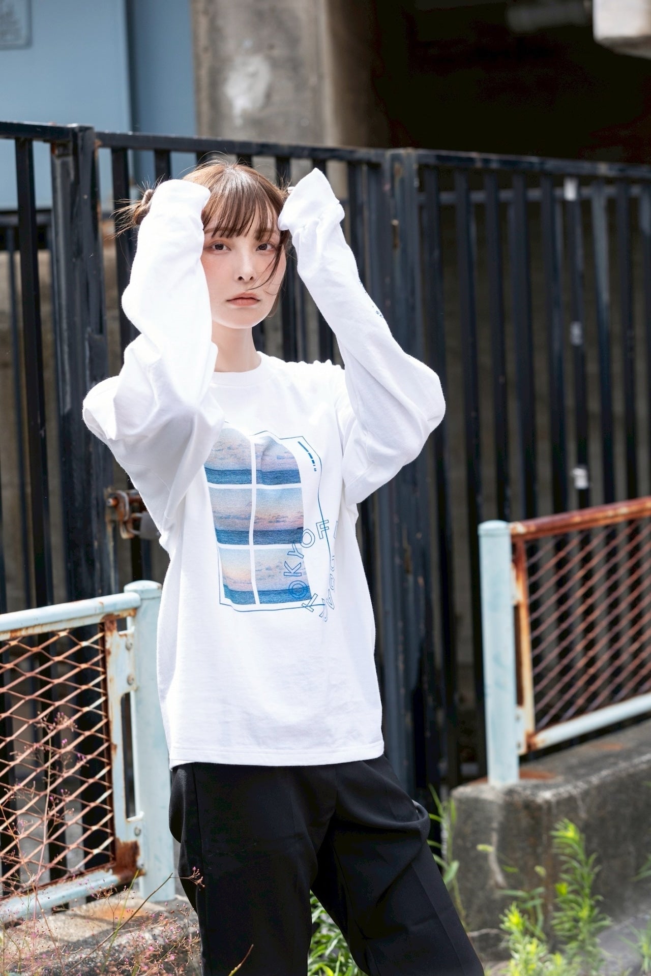 FEEDBACK Sky Photo Print Long Sleeve T-shirt WHITE